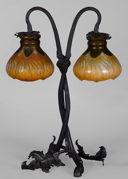 Emile Gallé, Desk lamp with Clematis, circa 1900-0