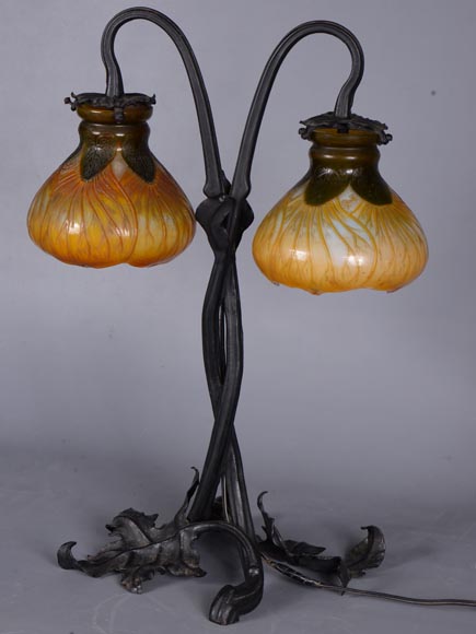 Emile Gallé, Desk lamp with Clematis, circa 1900-3