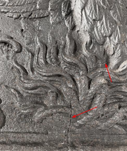 Phoenix-shaped fireplace plaque, decorated with scrolls Phoenix-shaped fireplace plaque, decorated with scrolls-5