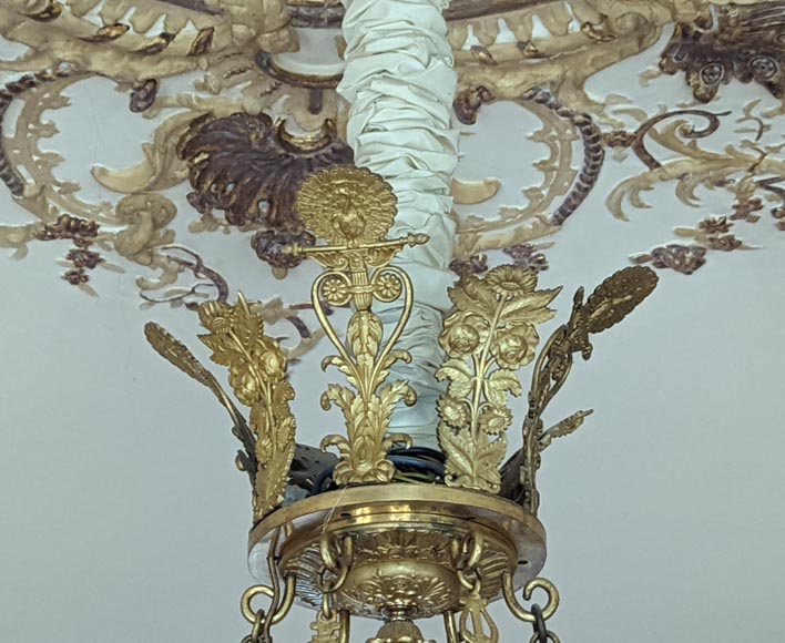 Alexandre GUERIN (attributed to) - Important Empire period chandelier in gilt bronze and cut crystal with thirty lights-5
