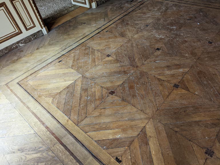 Oak parquet flooring with a diamond and flower decoration with edges, 19th century-5