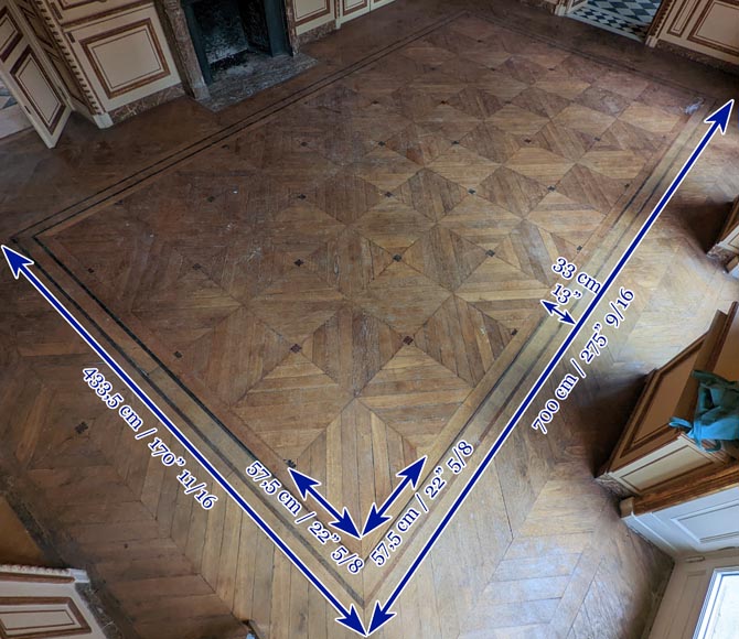 Oak parquet flooring with a diamond and flower decoration with edges, 19th century-10