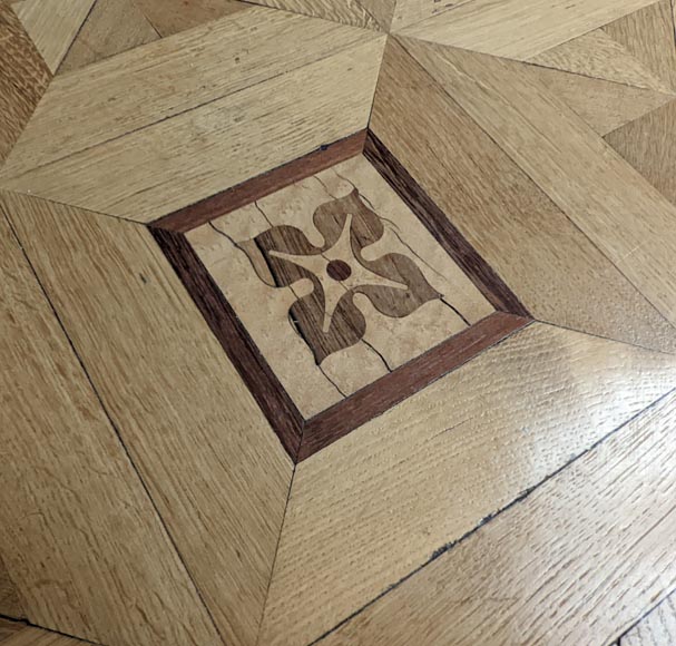 Parquet flooring with wood marquetery depicting diamond shapes and stylized flowers, late 19th century-8