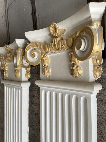 Series of Ionic pilasters in sculpted and painted wood-3