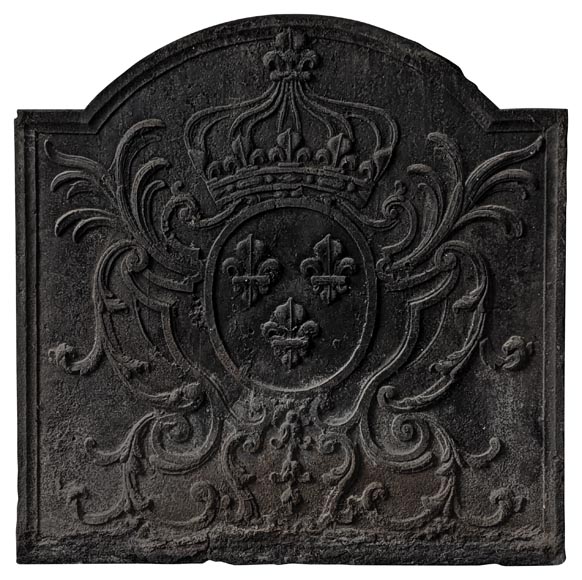 Large cast iron fireback with France's coat of arms-0
