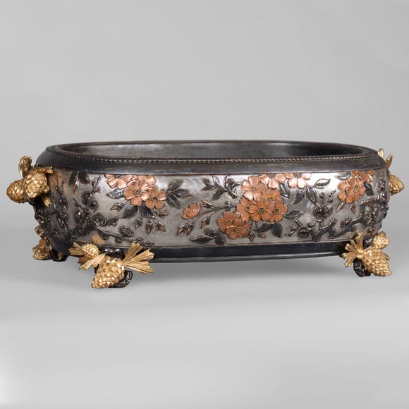 CHRISTOFLE - Exceptional planter in electroplated copper, partially copper colored, gilt, silvered and burnished on a silver background, circa 1878-0