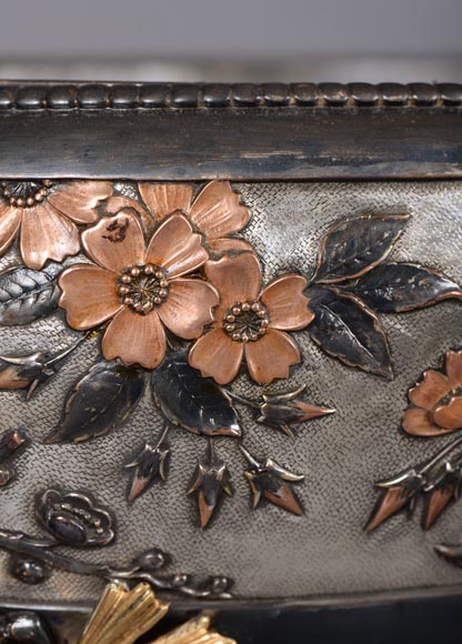 CHRISTOFLE - Exceptional planter in electroplated copper, partially copper colored, gilt, silvered and burnished on a silver background, circa 1878-10