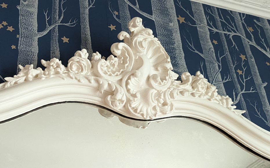 Louis XV style trumeau with an asymetrical shell-2