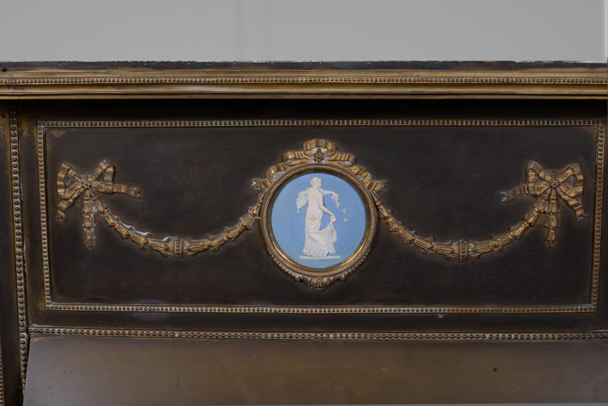 Mantel insert with medallions Wedgwood style-2
