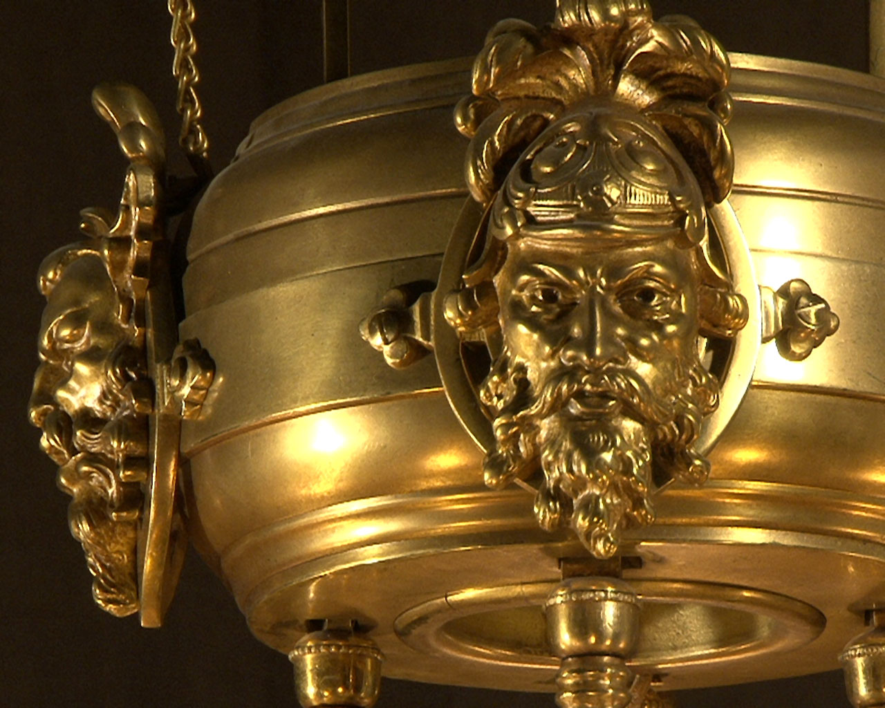 Bronze gilded suspension with glass gemstones. Napoleon III period.-4