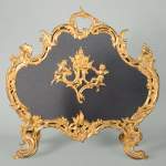Louis XV style spark screen in gilded bronze