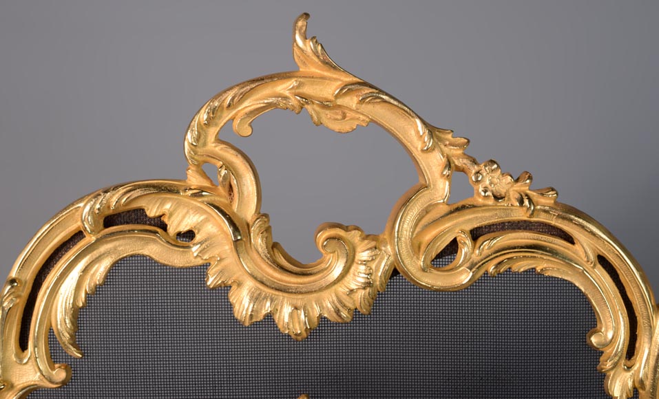 Louis XV style spark screen in gilded bronze-2
