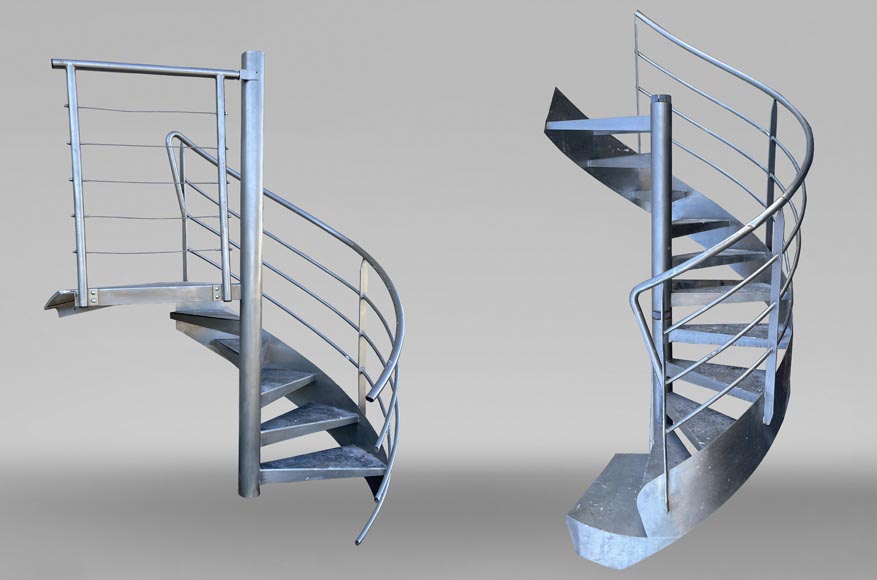 Modern metal spiral staircase-0