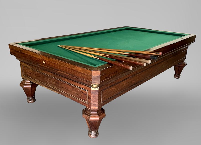 BRUNSWICK COMPANY, imposing French billiard table in veneer BRUNSWICK COMPANY, imposing French billiard table in veneer-0