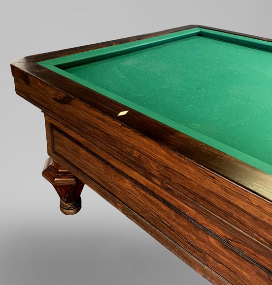 BRUNSWICK COMPANY, imposing French billiard table in veneer BRUNSWICK COMPANY, imposing French billiard table in veneer-2