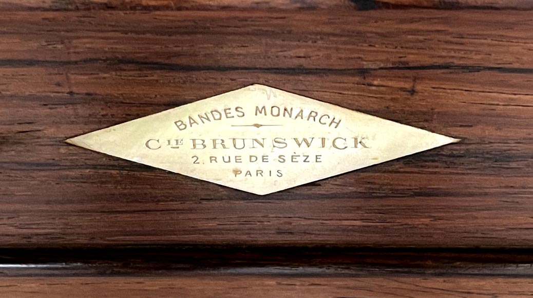 BRUNSWICK COMPANY, imposing French billiard table in veneer BRUNSWICK COMPANY, imposing French billiard table in veneer-6