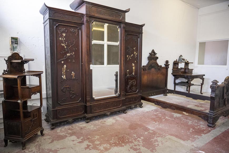 Gabriel VIARDOT, Japanese-style bedroom furniture set-5