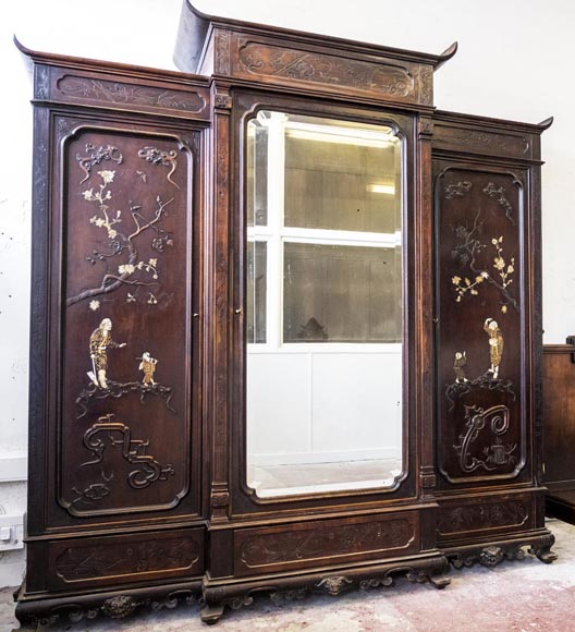 Gabriel VIARDOT, Japanese-style bedroom furniture set-11