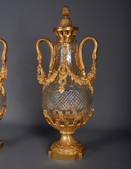 Pair of Louis XVI style crystal and gilt bronze vases-3