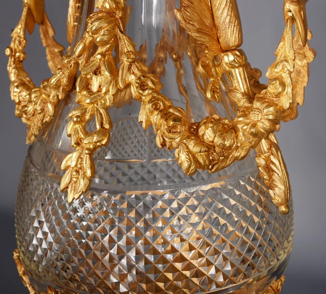 Pair of Louis XVI style crystal and gilt bronze vases-7