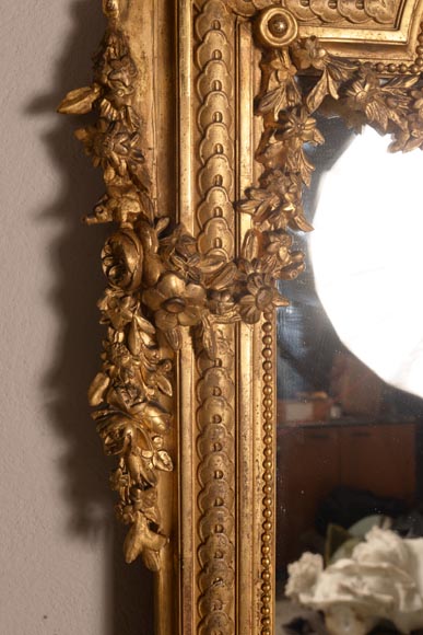 Napoleon III trumeau in giltwood and gilded stucco-7
