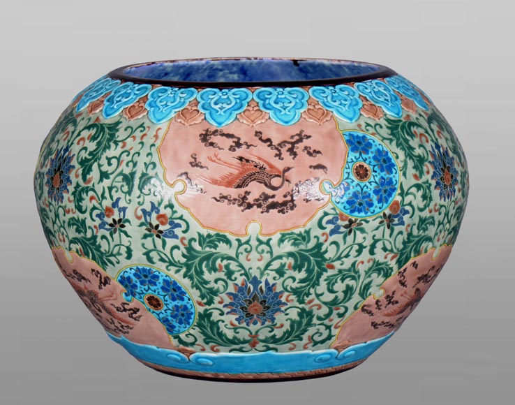 JULES VIEILLARD & COMPAGNIE, large Japanese-style cachepot in Bordeaux earthenware with polychrome enamel decoration JULES VIEILLARD & COMPAGNIE, large Japanese-style cachepot in Bordeaux earthenware with polychrome enamel decoration-0