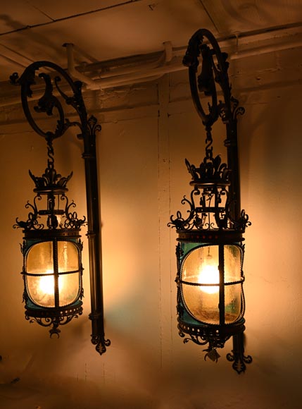 Pair of neo-Gothic lanterns with fleur-de-lis and dolphins, circa 1895-1
