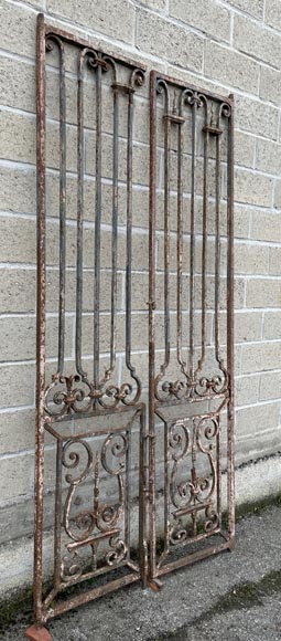 Small wrought-iron gate-5