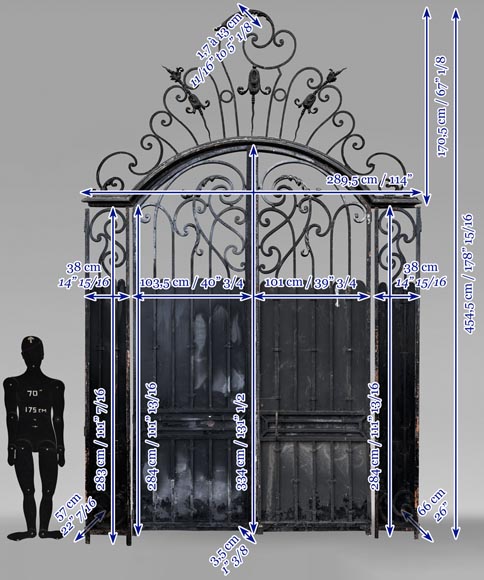 Large wrought iron gate in the Napoleon III style-7