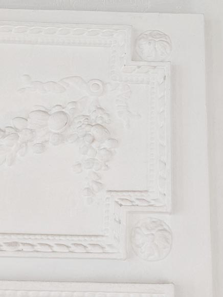 Small trumeau of Louis XVI style with flowered vases-3