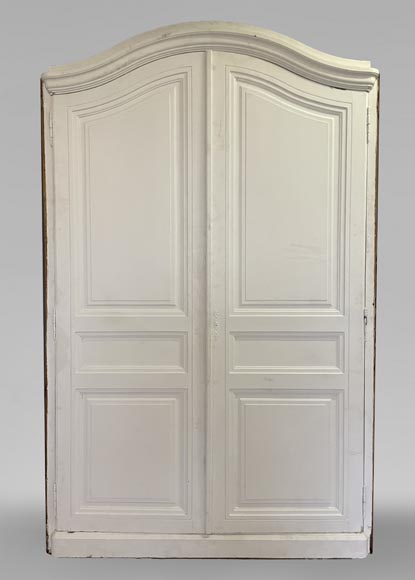 Double curved cupboard door with frame-0