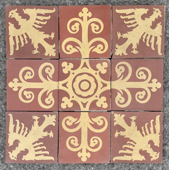 Small 10 m² cement tile floor-4