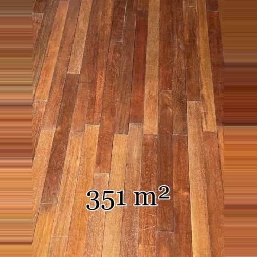 Lot of 351 m² of Merbau parquet flooring
