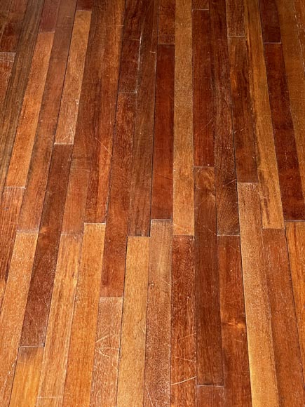 Lot of 351 m² of Merbau parquet flooring-1