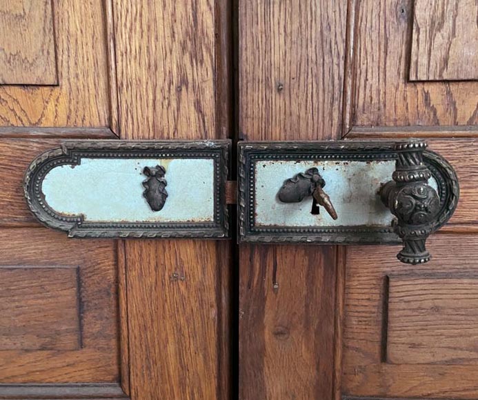 Pair of double wooden doors, 2.5 m high-2