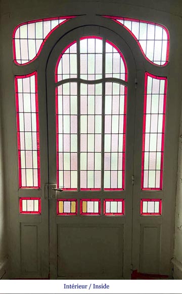 Entrance door and its stained glass surround-4