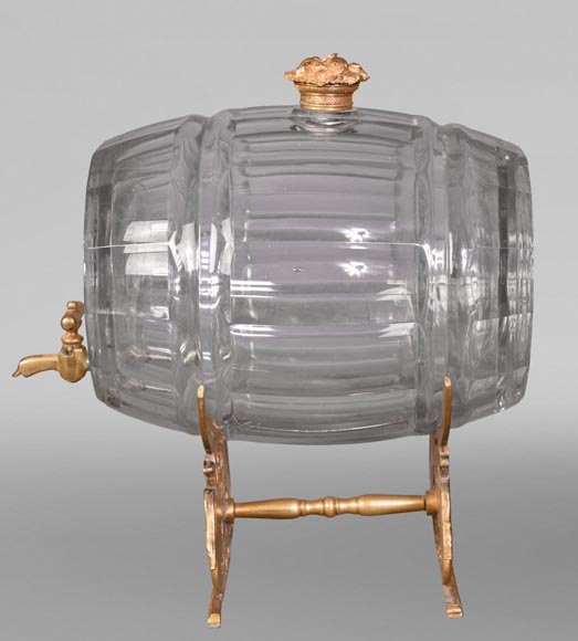 L’Escalier de Cristal (attributed to) Gilt-bronze liqueur barrel with its stand-2