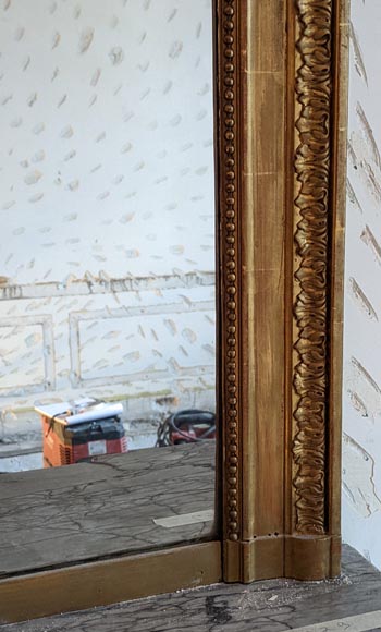 Louis XVI-style gilded trumeau with double laurel wreath-6