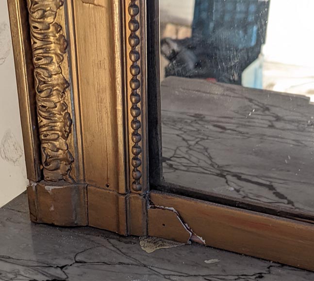 Louis XVI-style gilded trumeau with double laurel wreath-7