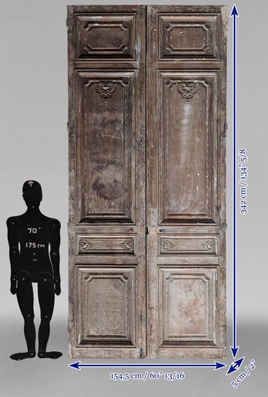 Napoleon III-style oak double door with shell decoration-10