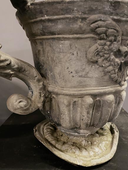 English Baroque lead urn, Bulbeck Foundry, 19th century-8
