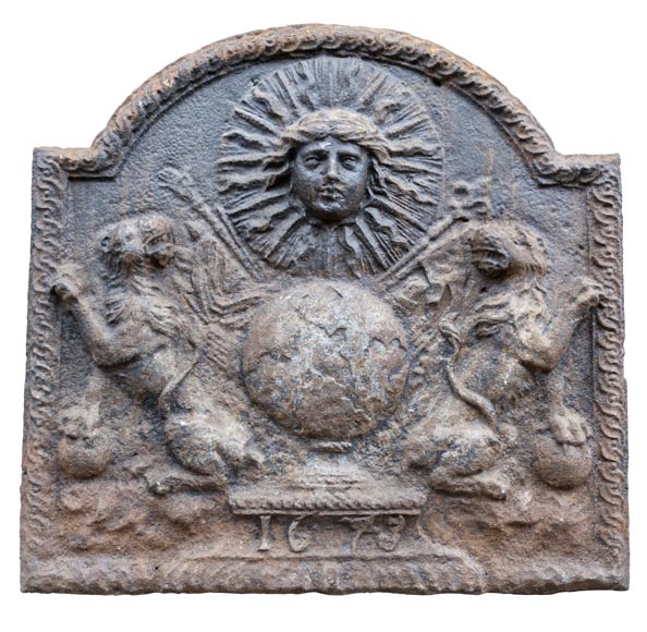 Louis XIV fireback with two lions, 1673-0