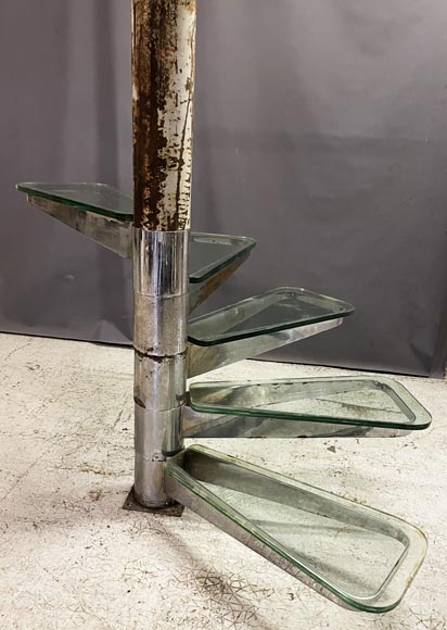 Spiral staircase in glass and chromed metal-2