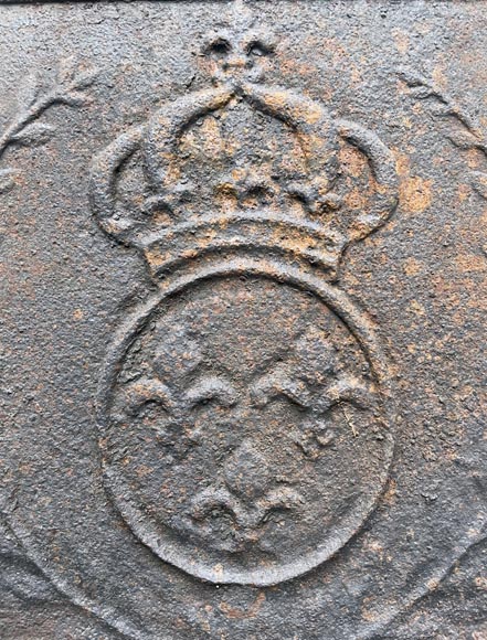 18th century fireback representing the arms of France-1