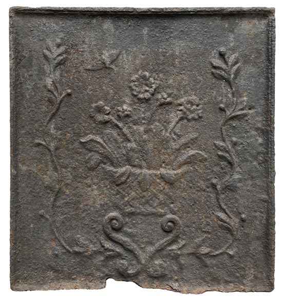 18th century fireback decorated with a basket of flowers-0