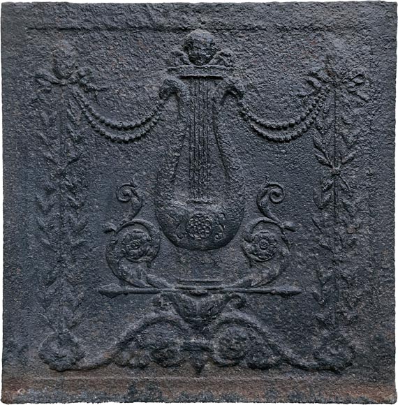 Louis XVI period fireback with lyre-0