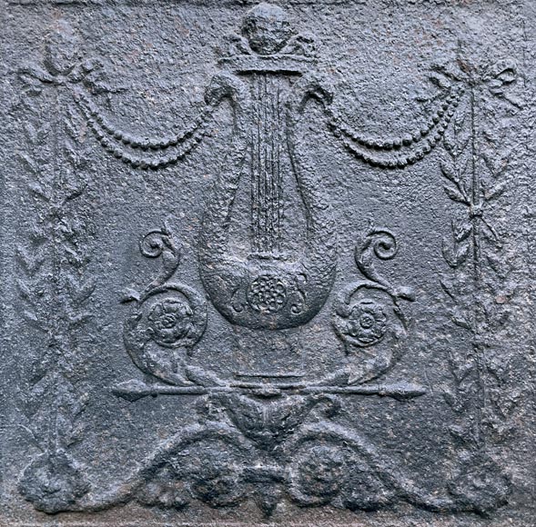 Louis XVI period fireback with lyre-1