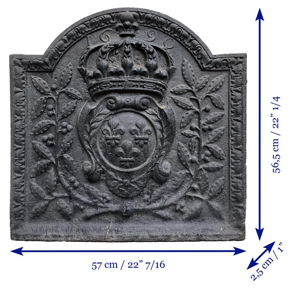 Fireback from 1690 with the coat of arms of France-10