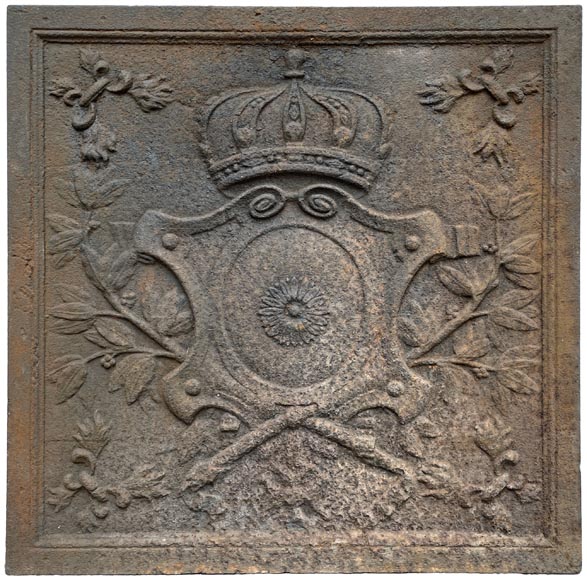 Fireback of the 18th century with crowned arms.-0