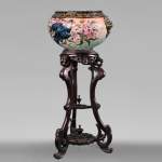 The Royal Macaw vase painted by Albert-Léon LEBARQUE and its original harness